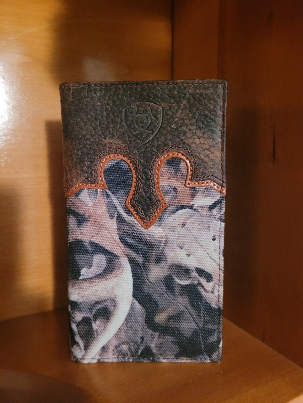 NWT Ariat Men's Leather Rodeo Wallet - Camo & Dark Brown Western Long Wallet